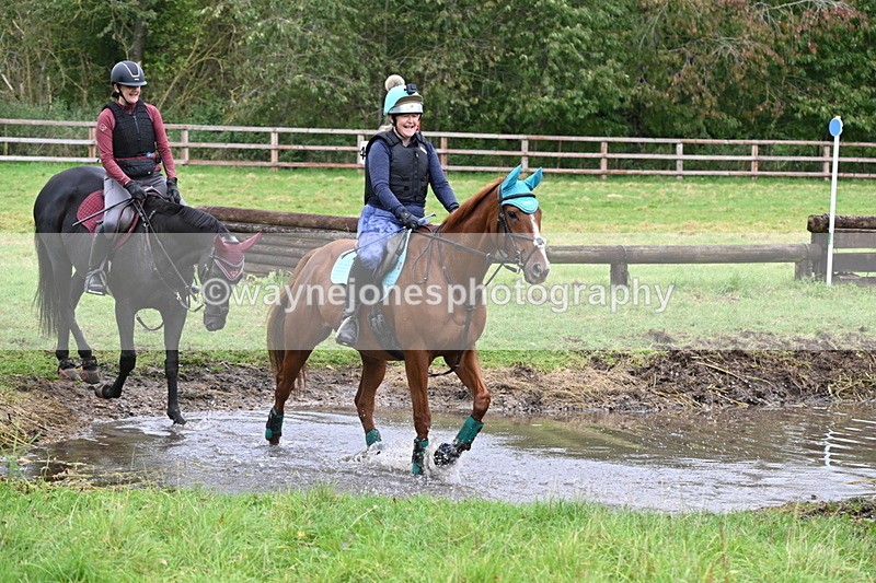 WJ6_6431 - Time at Photographer 12:41 to 13:05