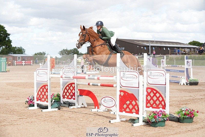 250801-103628-04762 - Cls 14 Snr Fox 1st Rnd