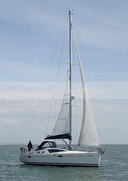 090502 ENTROPY IMG_6696 - Sailboats - monohull