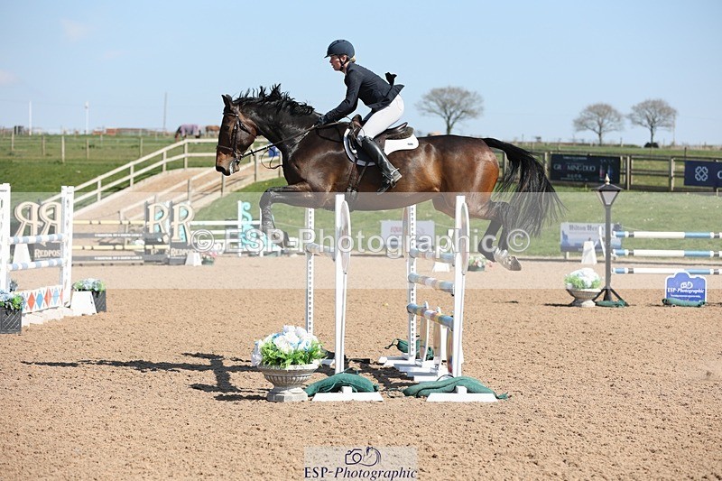250402-130309-00695 - Cls 6 Foxhunter and 1.20m Open