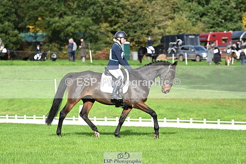 251023A-103239-02519 - G-507-Dominique.Kinnaird-Ainley