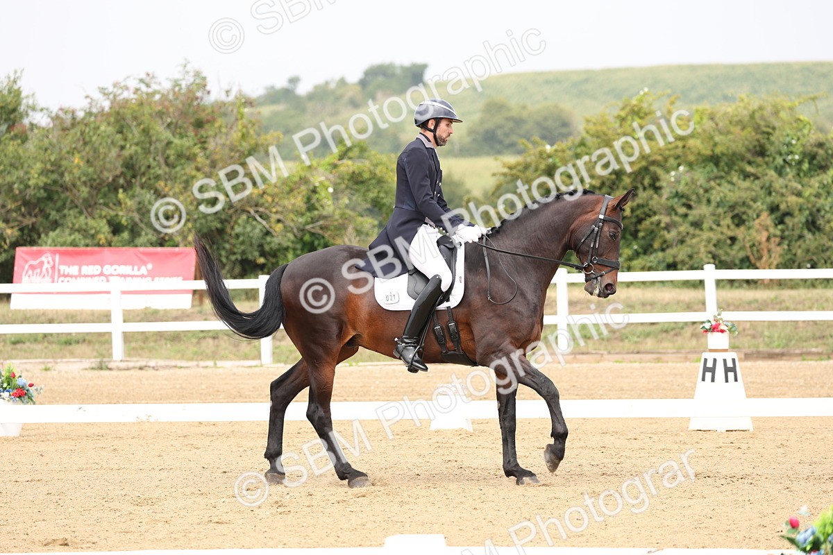 SBM_007100 - Class 9 - FEI INT I - 13.37-14.33