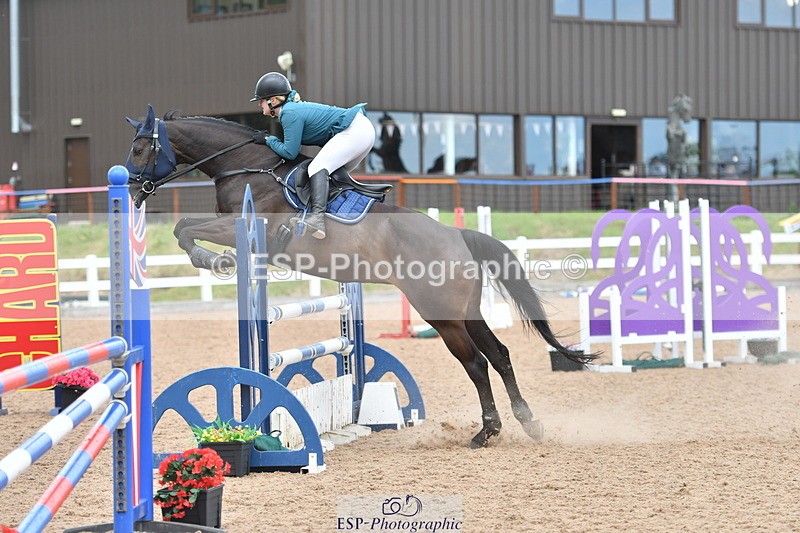 240727A-154217-06290 - Cls 24 1.05m Amateur Qualifier