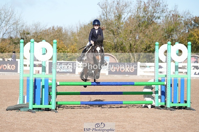 251025-115333-00217 - Cls 8 Pony Winter Pearl Champ Qualifier