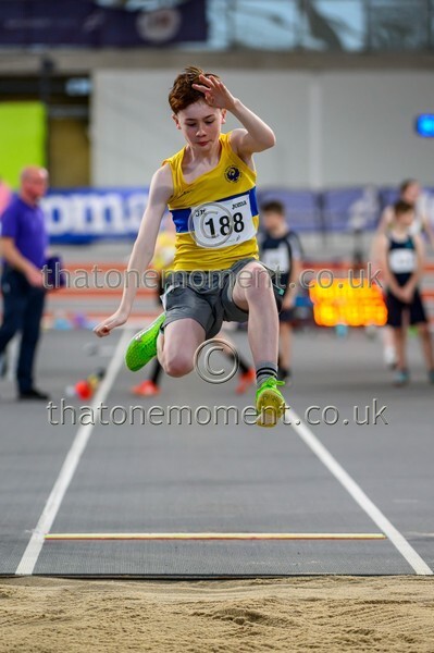 Age26SUN-927743 - Track Male Set Two