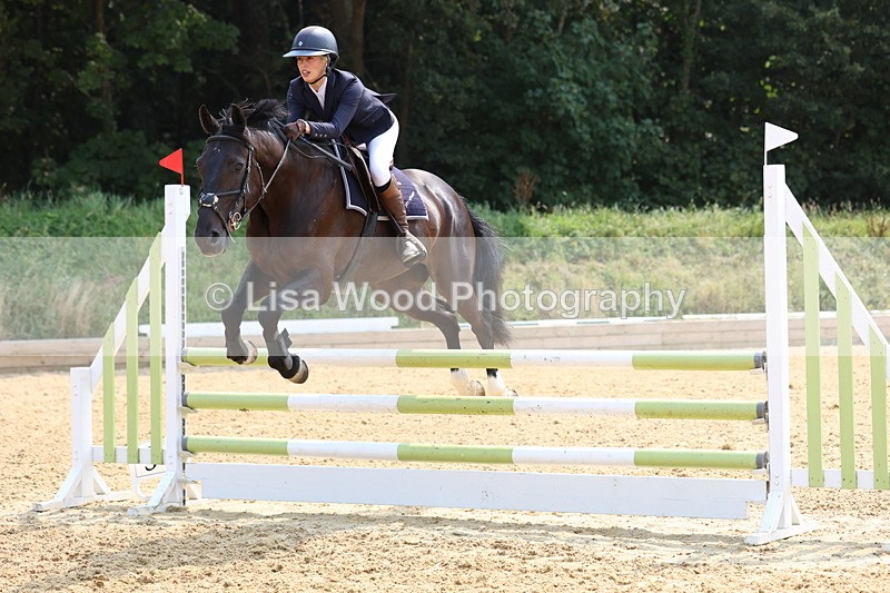 3E7A1911 - Class 5: Senior 95cm