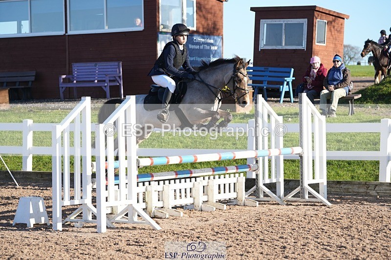 251130-112054-01041 - Cls 5 Pony Discovery & 90cm Open