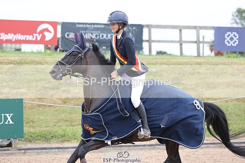 250629-134426-12211 - Cls 28 Pony Foxhunter Jump Offs & Presentations