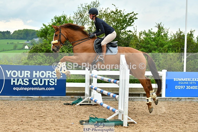 230514A-162753-03585 - Cls 31 1.05m Amateur Quali