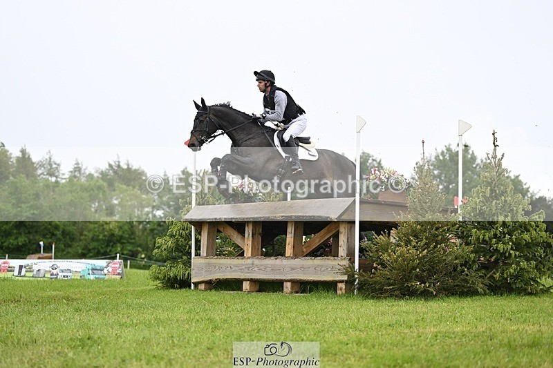 240526-143709-23645 - 507-DASSETT_ROCK_STAR-Tom_D_Crisp