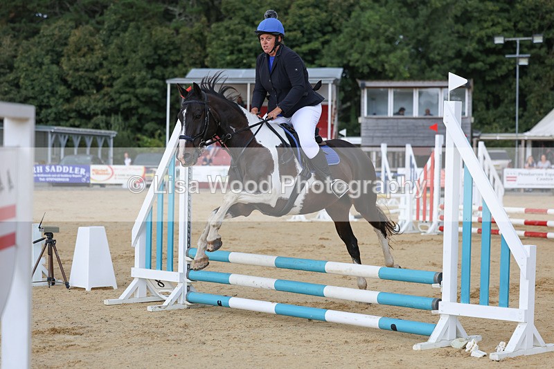 3E7A6418 - Class 3: 60cm Juniors and Seniors