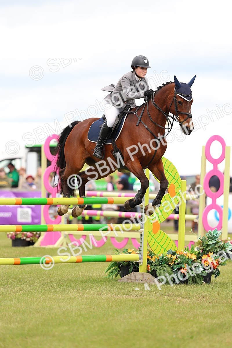 SBM_13928 - Class 206 - Senior Newcomers - 1.10m Open