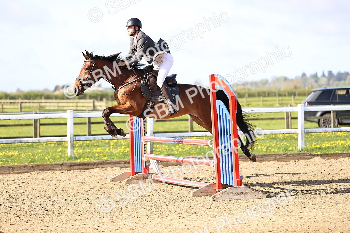 SBM_002851 - Class 14 - Clear Round
