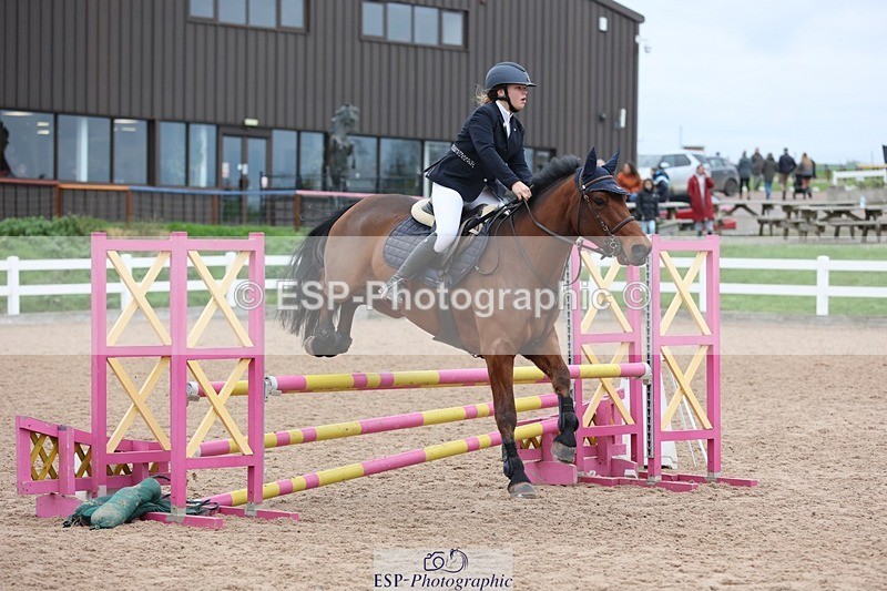 241116X-102814-00877 - Cls 08 Pony Winter Nov Champs