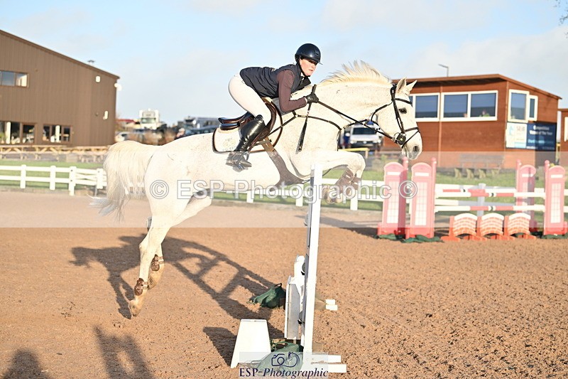 231210A-144256-02830 - Cls 21 Foxhunter & 1.20m Open