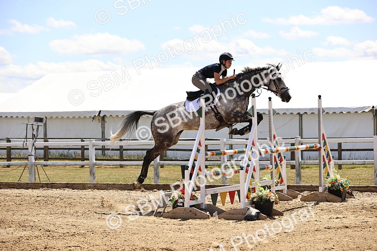 SBM_014412 - Class 15 - Senior Newcomers - 1.10m Open