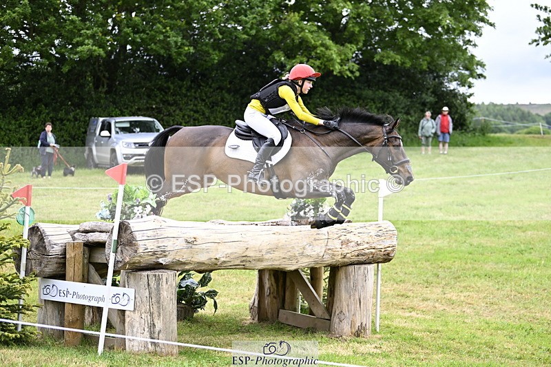 250524A-094249-08371 - A-008-Ada.Marson-IZZIETOP