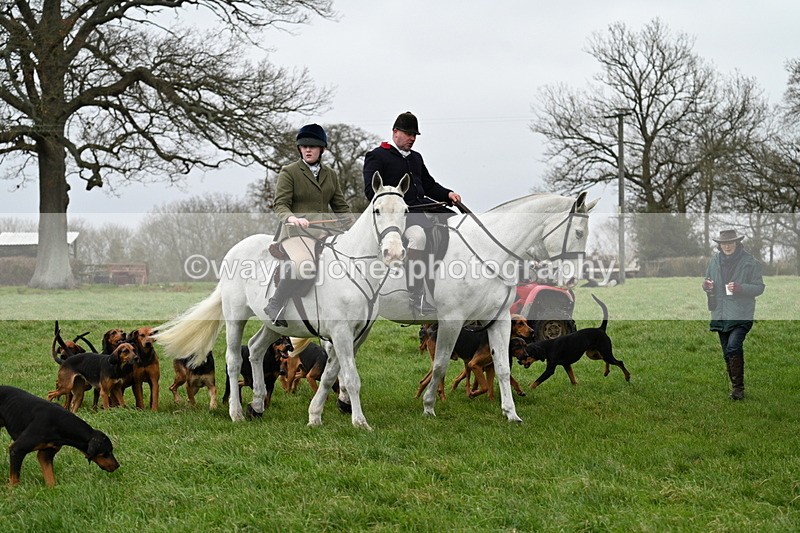WJ7_4137 - Meet