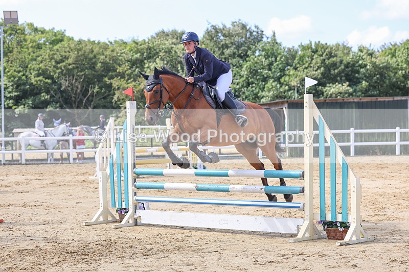 3E7A0635 - Class 4: Senior British Novice/90cm open