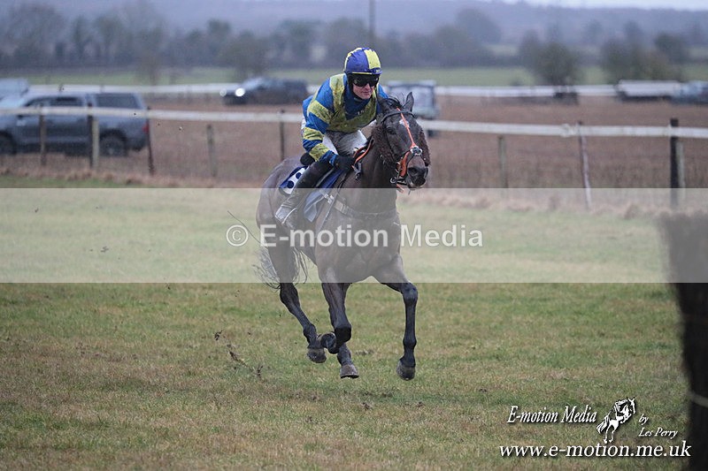 PtP 260125 343 - Cocklebarrow Point-to-Point racing with the Heythrop Hunt 26/01/25