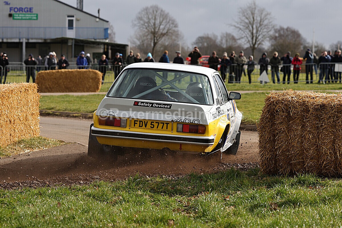 RETRO-306 - Race Retro