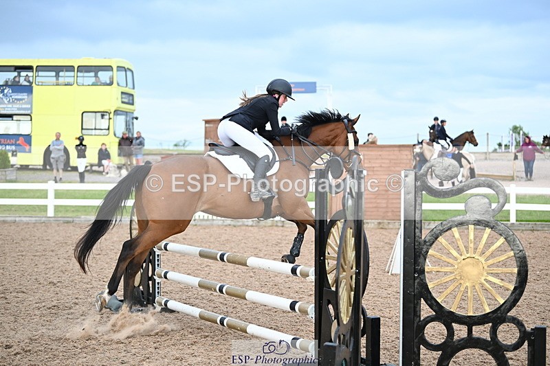 240611A-190635-01159 - 90cm