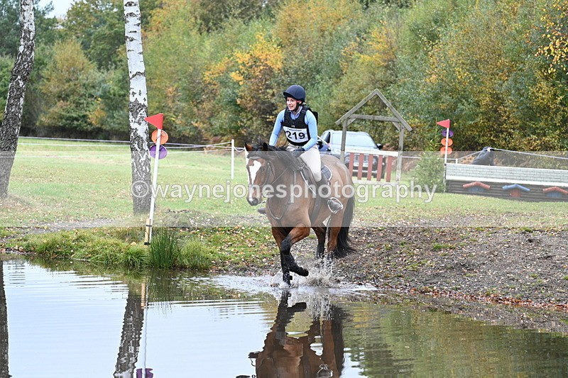 WJ7_3040 - 90cm Cam 2 Water Time 13:29 to 13:47