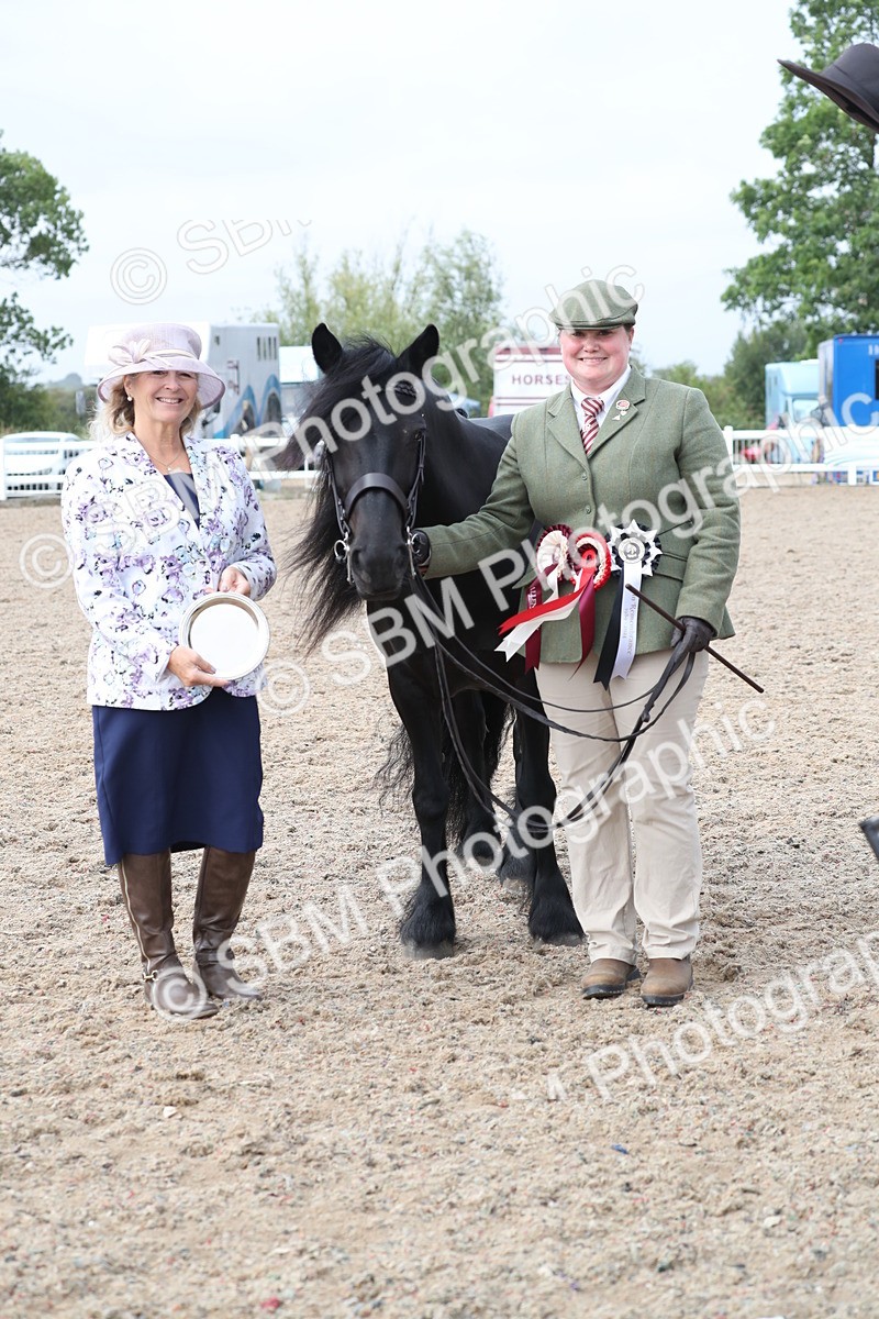 SBM_23334 - Class 606 - 2025 Area - IH Pre Vet