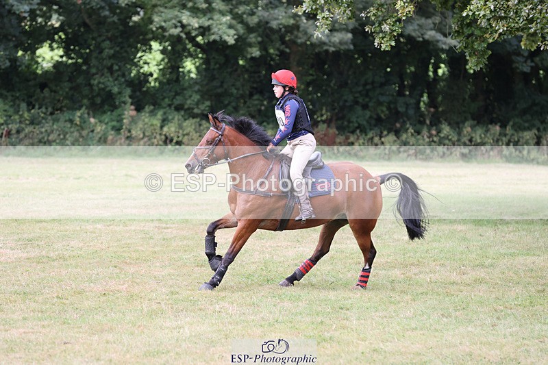 240825X-103848-31630 - 70cm XC 10.00 to 11.00