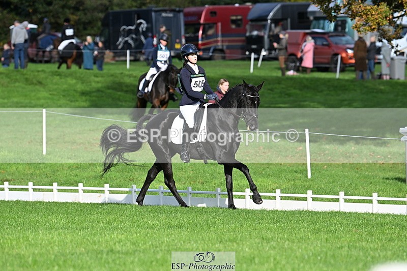 251023A-102327-02473 - G-505-Sarah.Amos