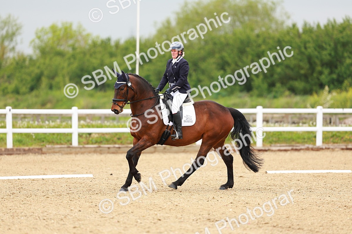 SBM_004660 - Class 15 - Novice 5