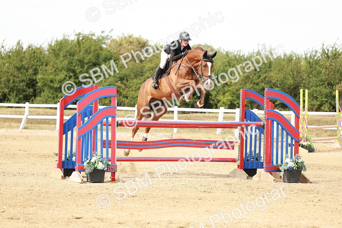 SBM_008135 - Class 4 - Senior Foxhunter - 1.20m Open