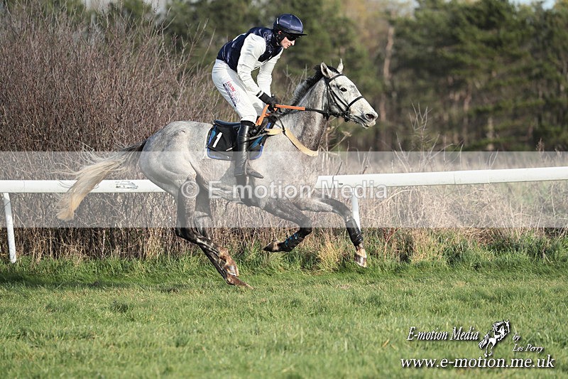 PtP 141225  1667 - New Forest Hounds PtP Larkhill 14/12/25