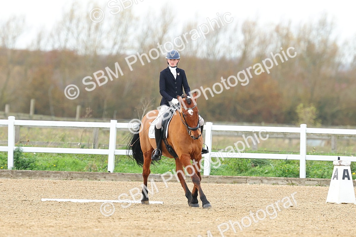 SBM_004018 - Class 9-8-11 - Elementary 1-Novice 4-Elementary 4