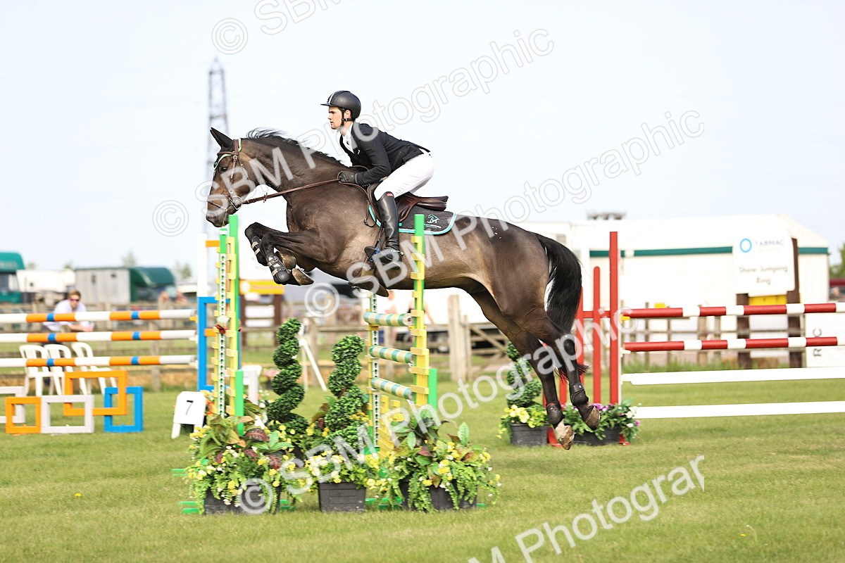 SBM_01141 - Class 200 - Martin Grant Homes Welcome Stakes 1.25m Open