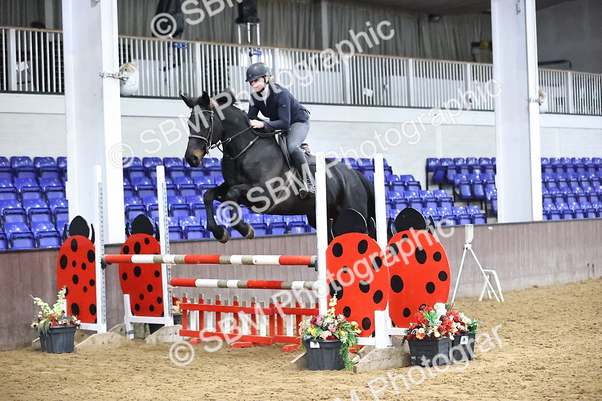 SBM_002028 - Class 10 - Senior Newcomers - 1.10m