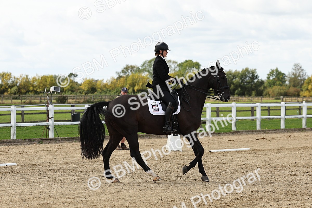 SBM_004945 - Class 72 - Advanced Medium 1