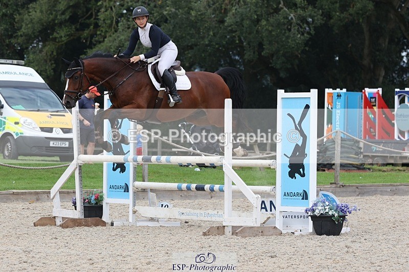 230908-160142-02718 - Cls 8 Snr 1.05m Open