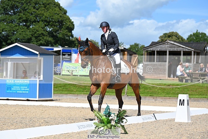 230811-124523-01387 - Cls 4 Adv Medium Silver