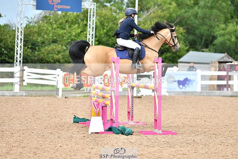 230819A-121319-00483 - Cls 25 Pony Newcomers & 1m Open