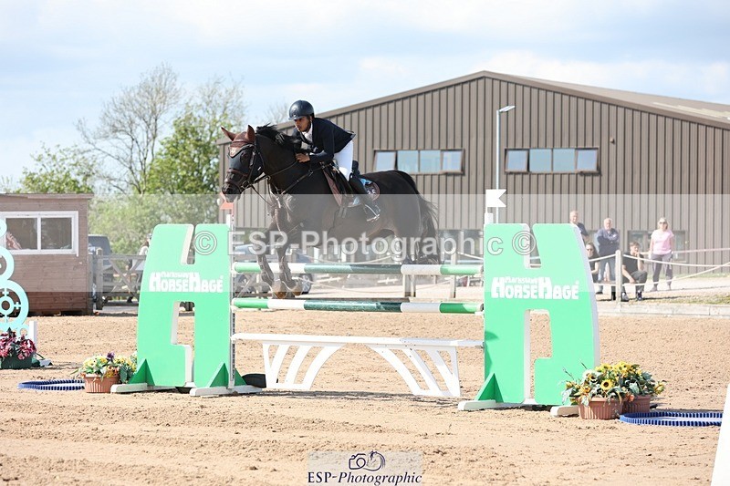 250427-155806-18259 - Cls 24 - 1 Star Gold Tour