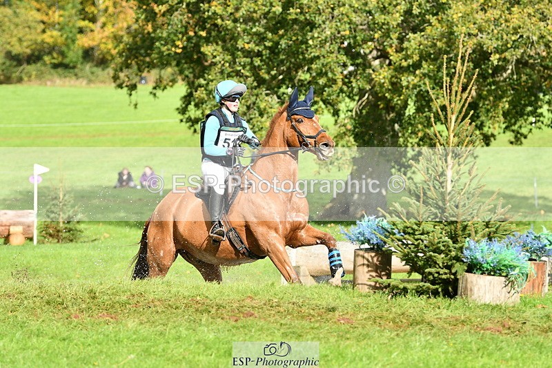 251025A-142951-21230 - G-513-Mimi.van.Ufford