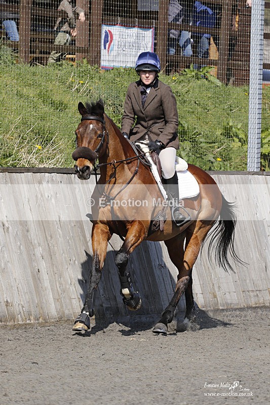 _EST0810 - Bourne Valley Riding Club Winter Showjumping 27/03/22