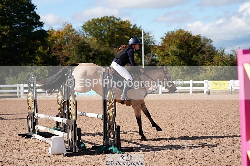 250921-113508-02738 - Cls 21+22 Club and Schools 70cm