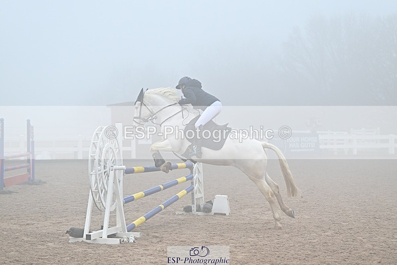 250208-123028-00590 - Cls 9 Pony Newcomers and 1m