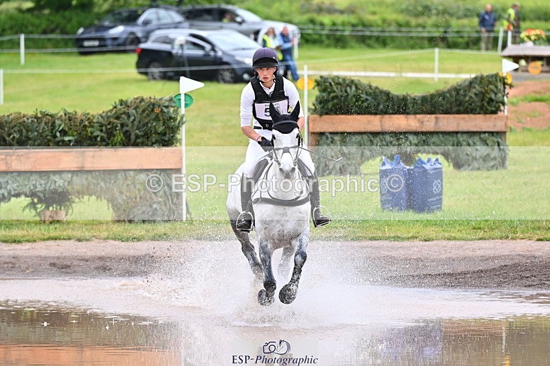 250524A-100659-08906 - A-052-Musa.Hussain-LIQUID.LUCK