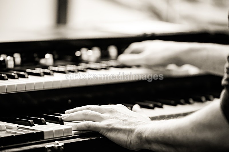  - Jonny Henderson Trio