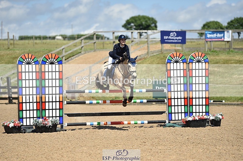 250628-144144-05470 - Cls 12 Newcomers Jump offs & Presentations