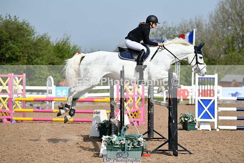 240511A-095753-11412 - Cls 28 95cm National Am Quali