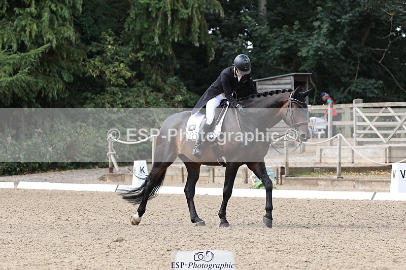 250809A-102805-02400 - 104-Emily.OrmerodFLS.Samphire